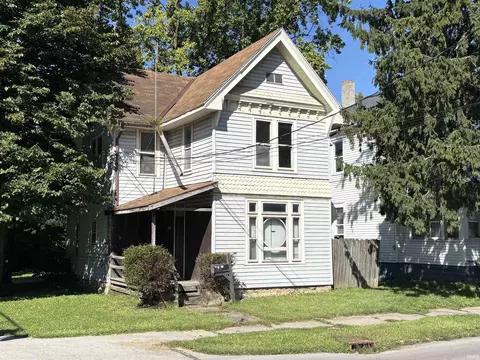 28 N Lafontaine St, Huntington, IN 46750