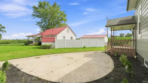 Exterior - 3017 W Yoder Rd, Yoder, IN 46798 photo 3 of 7