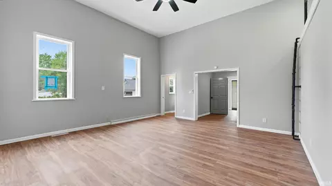 Living - 3017 W Yoder Rd, Yoder, IN 46798 photo 3 of 8
