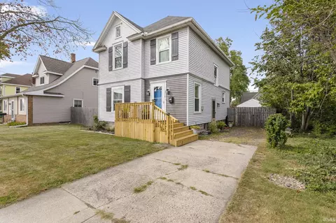 110 W 7th St, Mishawaka, IN 46544