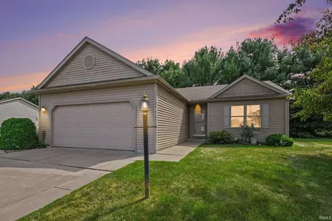1528 White Pine Ct, Goshen, IN 46526