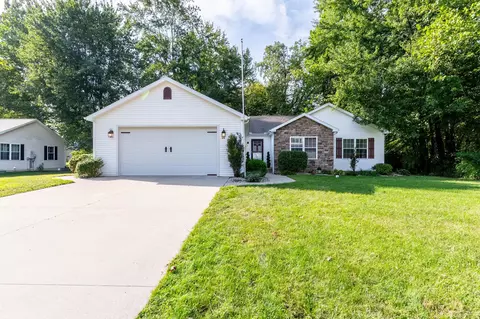 1215 Duncan Dr, Warsaw, IN 46580
