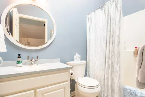 Bath - 3818 E Devonshire Ln, Bloomington, IN 47408 photo 6 of 6