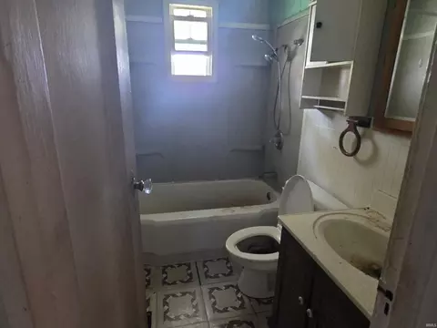 Bath - 1144 E Bowman St, South Bend, IN 46613 photo 1 of 1