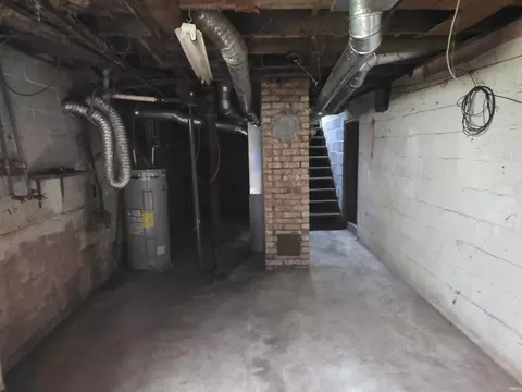 Entry Way - 1144 E Bowman St, South Bend, IN 46613 photo 1 of 1