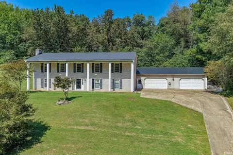 6621 Cochise Dr, Evansville, IN 47720