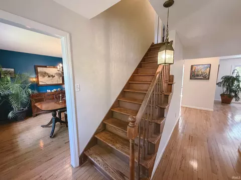 Entry Way - 4520 E Cambridge Ct, Bloomington, IN 47408 photo 2 of 7
