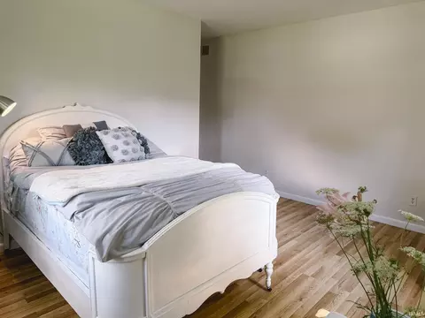 Bedroom - 4520 E Cambridge Ct, Bloomington, IN 47408 photo 1 of 7