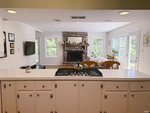 Kitchen - 4520 E Cambridge Ct, Bloomington, IN 47408 photo 2 of 4