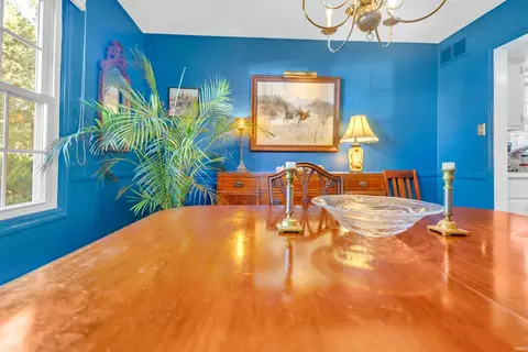 Dining - 4520 E Cambridge Ct, Bloomington, IN 47408 photo 2 of 2
