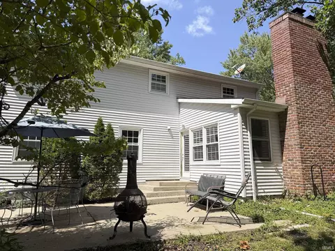 Exterior - 4520 E Cambridge Ct, Bloomington, IN 47408 photo 4 of 6