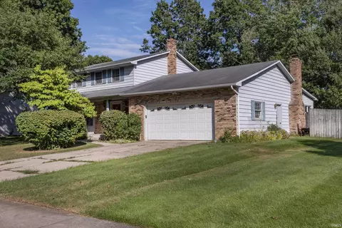 5624 Danbury Dr, South Bend, IN 46614