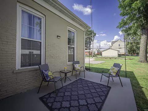 Exterior - 219 E 2nd St, Mount Vernon, IN 47620 photo 6 of 13