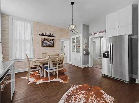 Dining - 219 E 2nd St, Mount Vernon, IN 47620 photo 2 of 2