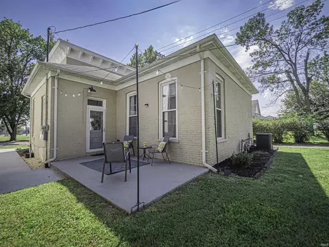 Exterior - 219 E 2nd St, Mount Vernon, IN 47620 photo 8 of 13