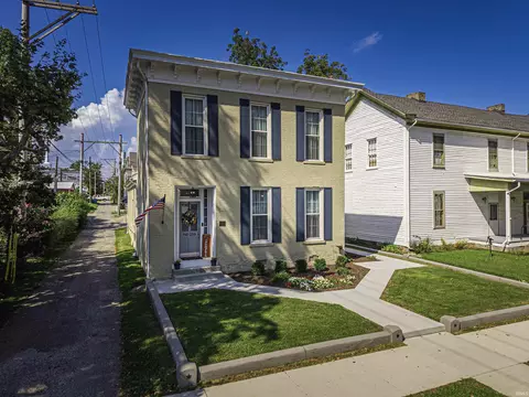 Exterior - 219 E 2nd St, Mount Vernon, IN 47620 photo 3 of 13