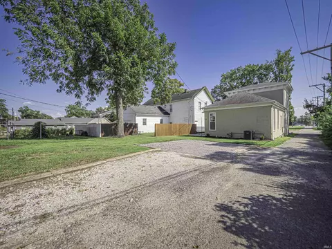 Exterior - 219 E 2nd St, Mount Vernon, IN 47620 photo 12 of 13