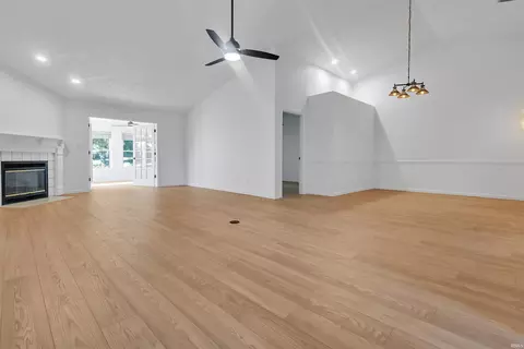 Living - 1006 E Sherbrooke Dr, Bloomington, IN 47401 photo 1 of 8