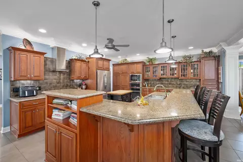 Kitchen - 1802 Bent Tree Ct, Auburn, IN 46706 photo 2 of 8