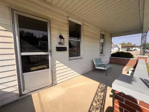 Exterior - 274 Third Ave, Jasper, IN 47546 photo 3 of 7