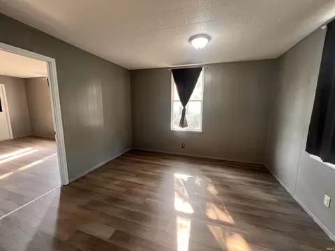 Living - 274 Third Ave, Jasper, IN 47546 photo 2 of 2