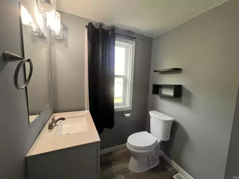 Bath - 274 Third Ave, Jasper, IN 47546 photo 1 of 2