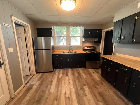 Kitchen - 274 Third Ave, Jasper, IN 47546 photo 1 of 3