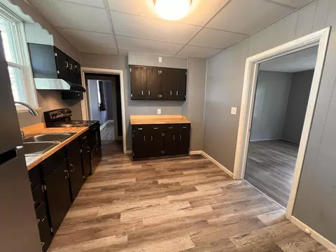 Kitchen - 274 Third Ave, Jasper, IN 47546 photo 2 of 3