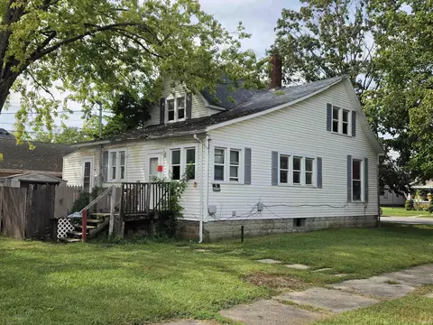 497 E Main St, Peru, IN 46970 photo 2