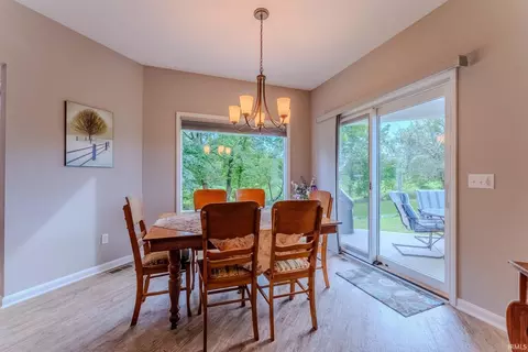 Dining - 200 W Winterhaven Dr, Warren, IN 46792 photo 1 of 1