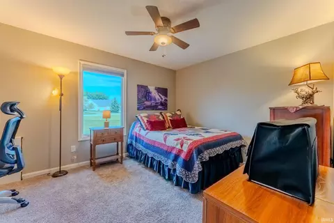 Bedroom - 200 W Winterhaven Dr, Warren, IN 46792 photo 4 of 4