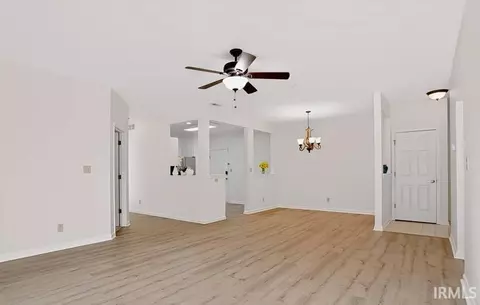 Living - 3707 E Barrington Dr #D204, Bloomington, IN 47408 photo 3 of 6