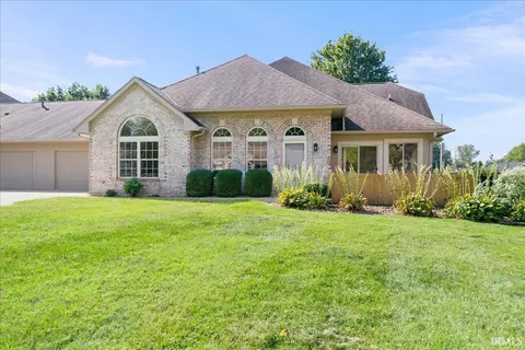 8103 Gate Way Dr, Evansville, IN 47715