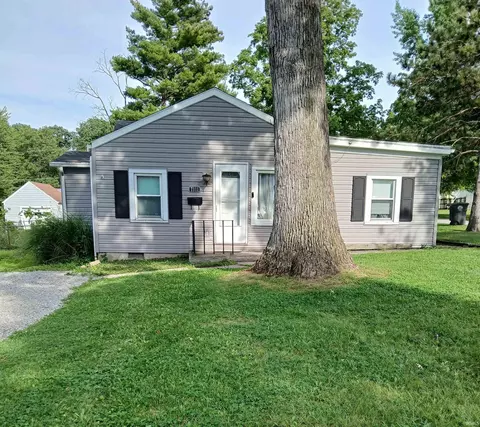 7111 Bradbury Ave, Fort Wayne, IN 46809