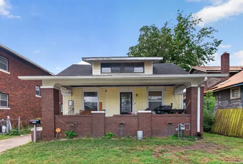 1041 E Blackford Ave, Evansville, IN 47714