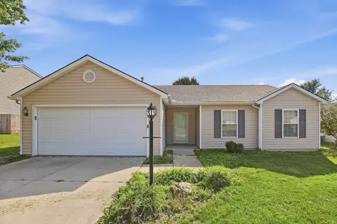 9804 La Mesa Dr, Fort Wayne, IN 46825