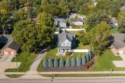 3909 Saint Joe Center Rd, Fort Wayne, IN 46835