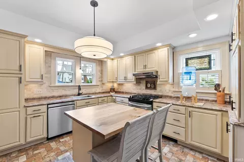 Kitchen - 207 E Main St, Mentone, IN 46539 photo 1 of 6