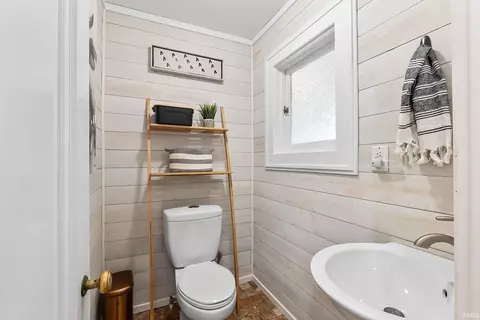 Bath - 207 E Main St, Mentone, IN 46539 photo 1 of 4