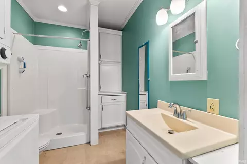 Bath - 207 E Main St, Mentone, IN 46539 photo 4 of 4