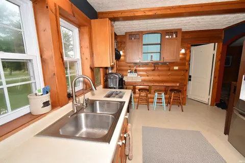 Kitchen - 1412 E 200 S, Fowler, IN 47944 photo 6 of 7