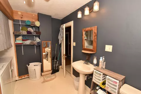 Bath - 1412 E 200 S, Fowler, IN 47944 photo 2 of 2