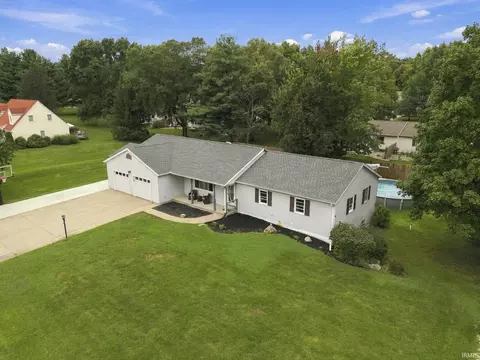 14845 Oak Ct, Plymouth, IN 46563