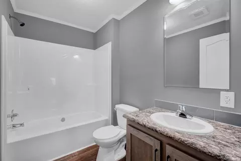 307 N 2nd St, Mitchell, IN 47446 photo 17