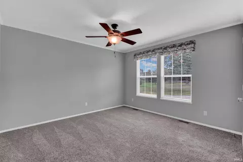 307 N 2nd St, Mitchell, IN 47446 photo 11
