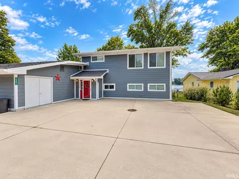 14391 Lawrence Dr, Plymouth, IN 46563