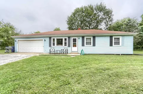 1609 S Country Club Rd, Warsaw, IN 46580