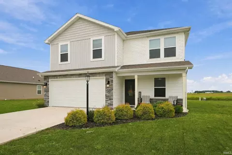 4715 Heathermoor Ln, New Haven, IN 46774
