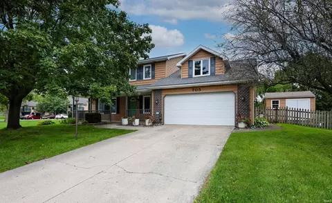705 Valdosta Dr, Fort Wayne, IN 46825