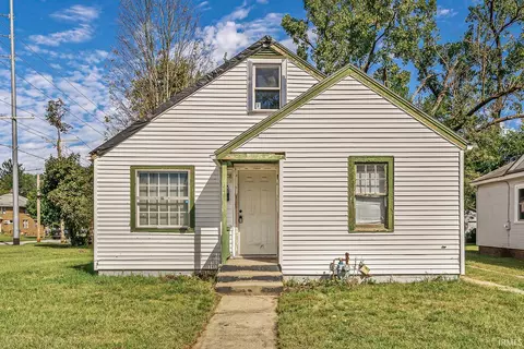 346 W Hubbard Ave, Elkhart, IN 46516